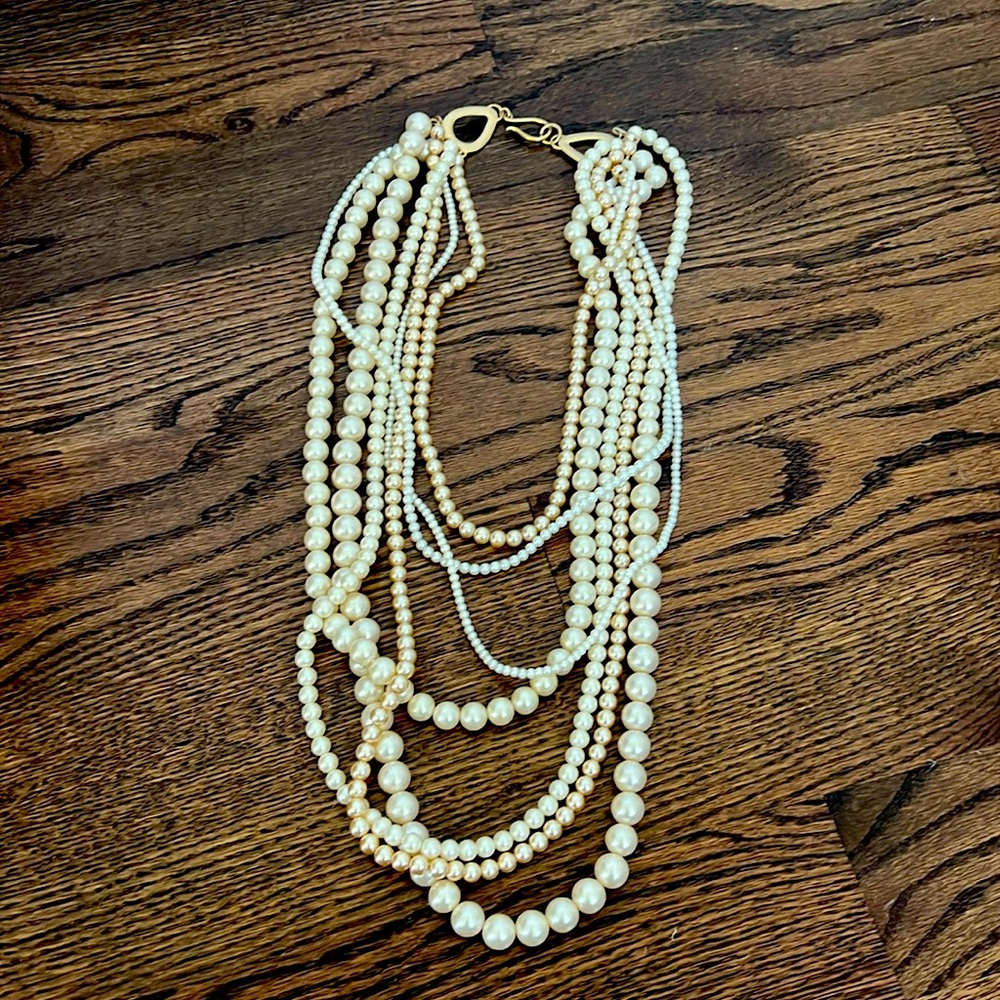 Banana Republic Long Pearl Necklace